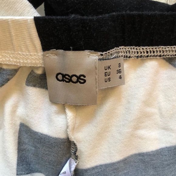 ASOS geometric print leggings 🍀 - Picture 4 of 6